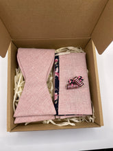 Load image into Gallery viewer, The Pink Bow Tie Wedding Set + Pocket Square and cuff links - Jack and Miles 